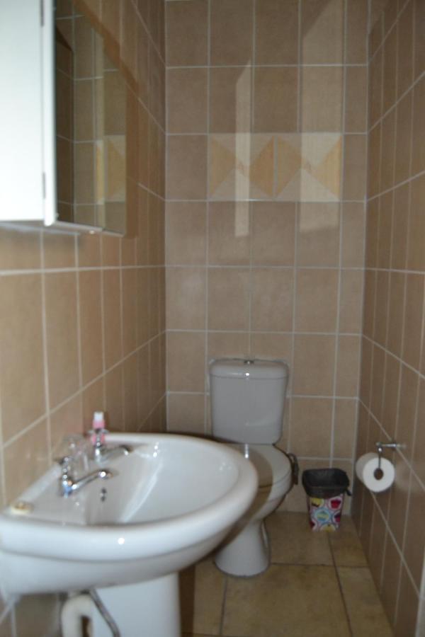 Kamogelo Guest House Pilanesberg Εξωτερικό φωτογραφία