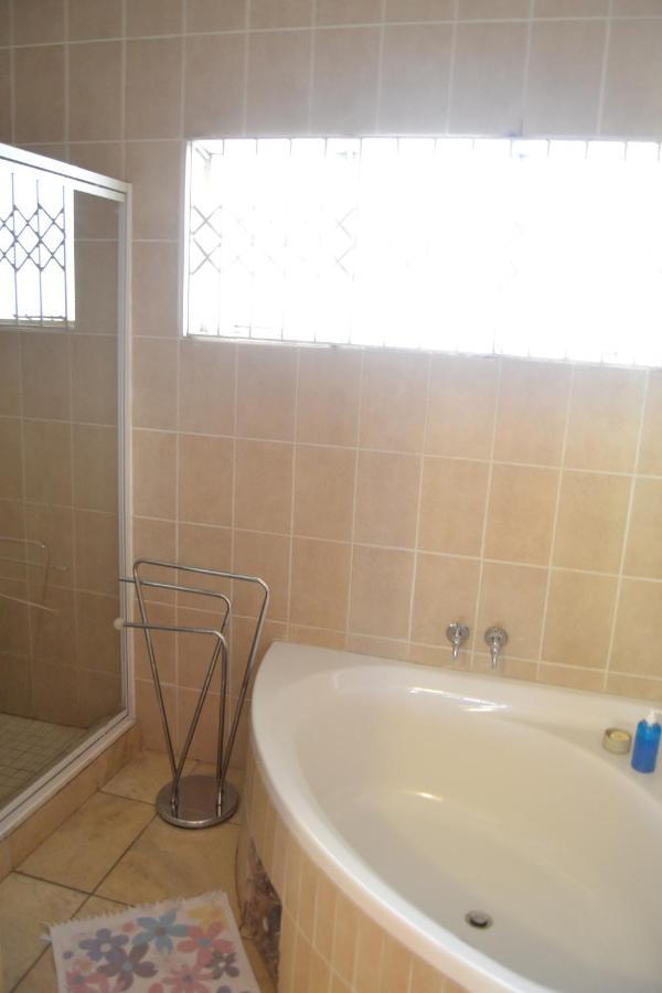 Kamogelo Guest House Pilanesberg Εξωτερικό φωτογραφία